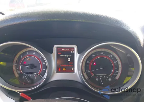 2015 Dodge Journey Sxt z USA, uszkodzony, nr VIN 3C4PDDBG4FT526230